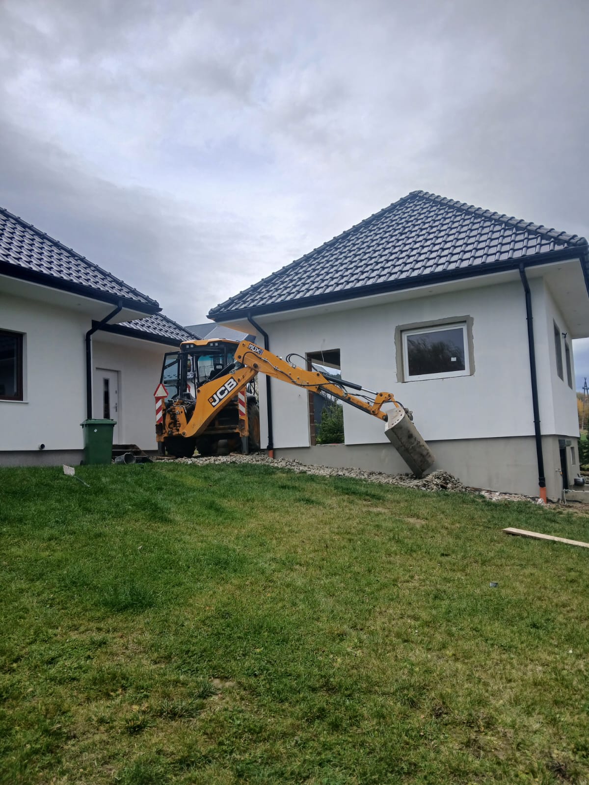 Usługi koparką Platini Małopolska